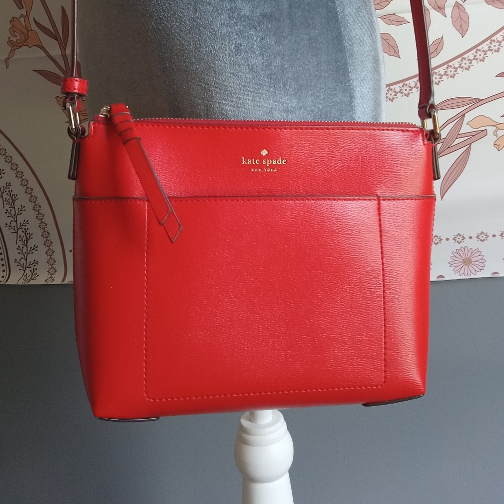 Kate Spade Leather Crossbody Cherry Red, Pink Interior, Excellent Used Condition